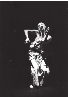 Performed by Itto Morita, Goo Say Ten Dancer