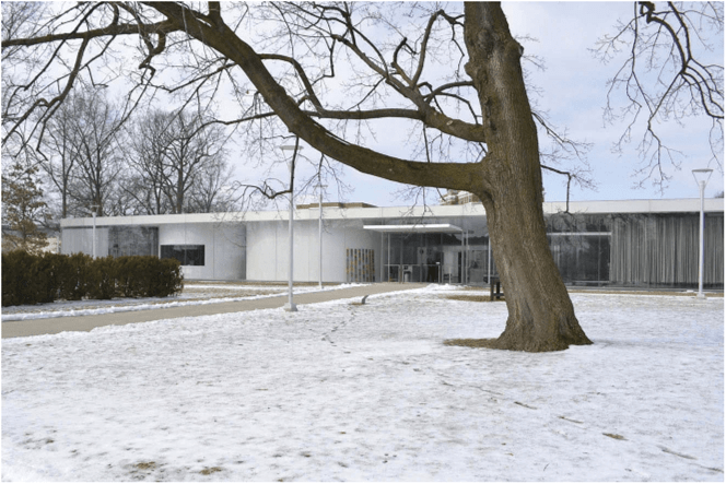 The Pavilion stands across the street from the main museum, on a flat site among 150-year-old trees